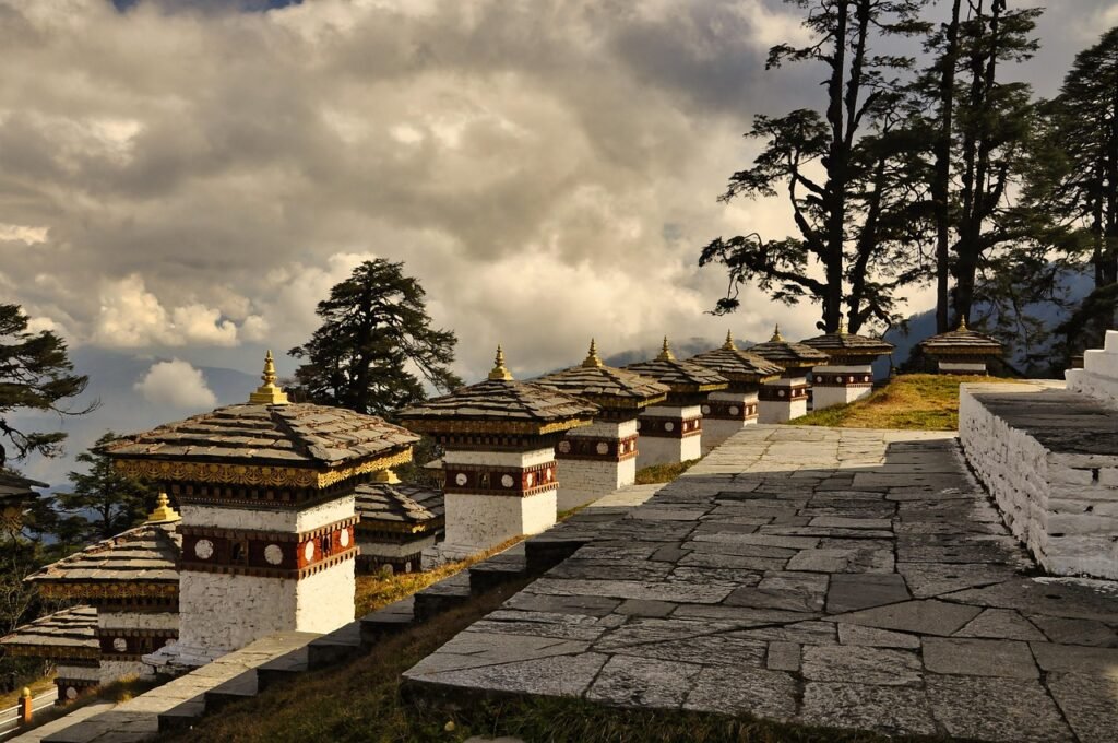 buildings, buddha, bhutan, stupa, chorten, asia, asian culture, buddha purnima, buddhist culture, buddhist, buddhist architecture, asian architecture, thimphu, panorama, bhutanese culture-6737200.jpg